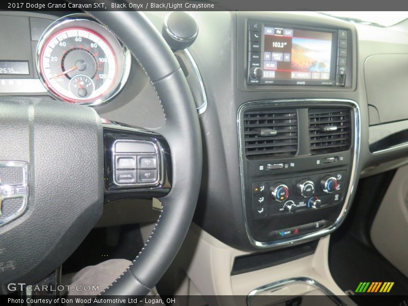 Black Onyx / Black/Light Graystone 2017 Dodge Grand Caravan SXT