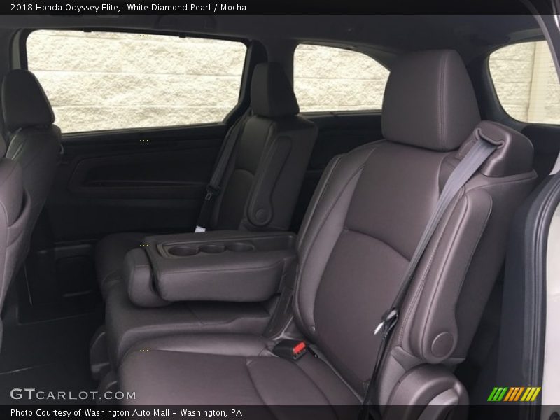 White Diamond Pearl / Mocha 2018 Honda Odyssey Elite