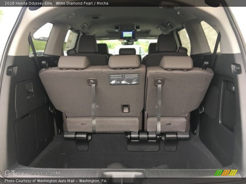 White Diamond Pearl / Mocha 2018 Honda Odyssey Elite