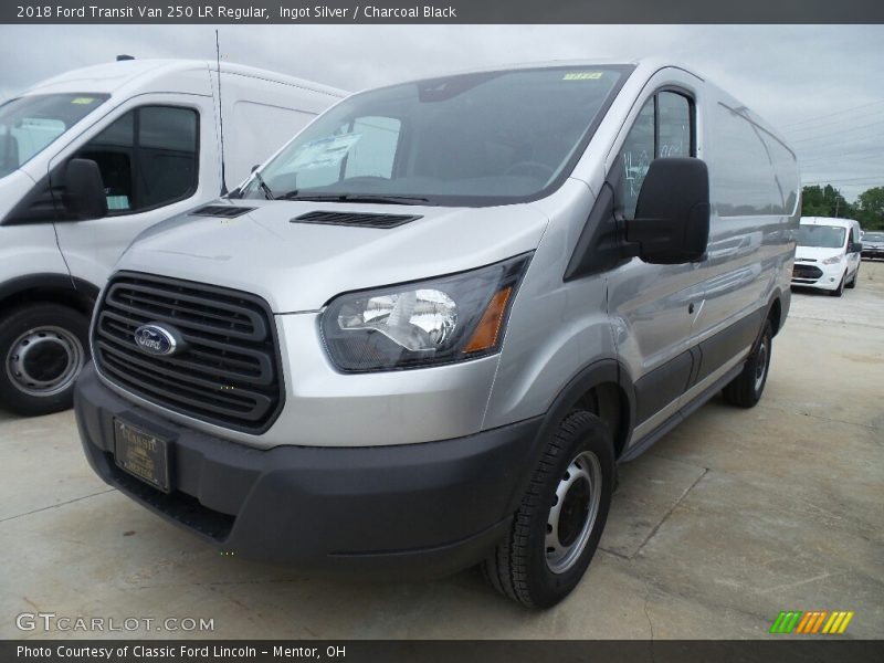 Ingot Silver / Charcoal Black 2018 Ford Transit Van 250 LR Regular