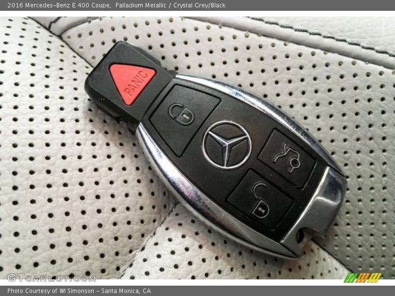 Keys of 2016 E 400 Coupe