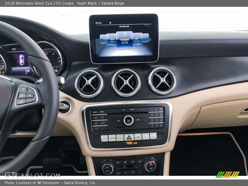 Night Black / Sahara Beige 2018 Mercedes-Benz CLA 250 Coupe
