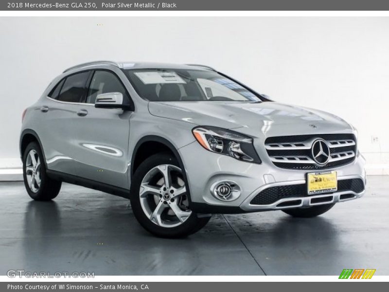 Polar Silver Metallic / Black 2018 Mercedes-Benz GLA 250