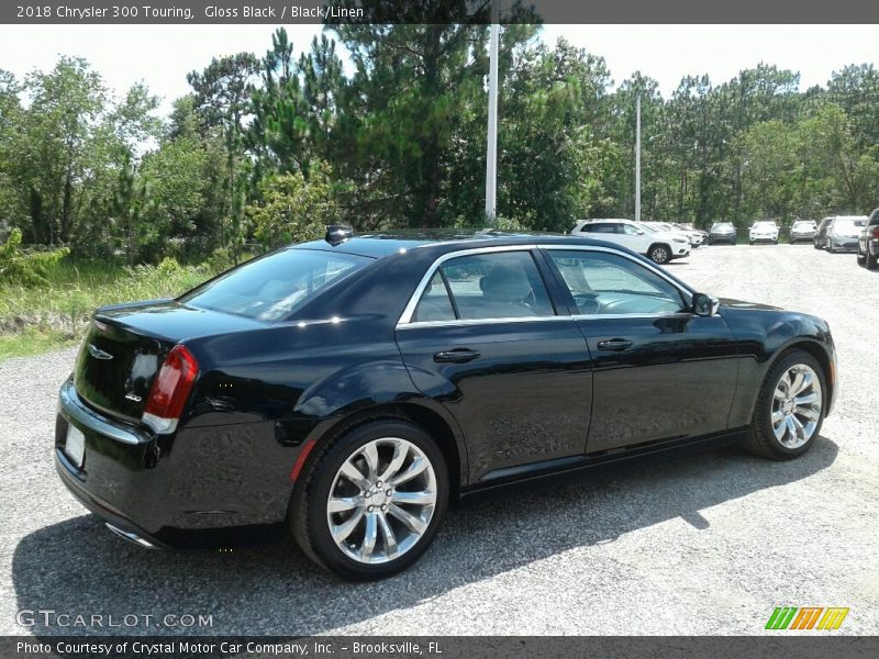 Gloss Black / Black/Linen 2018 Chrysler 300 Touring