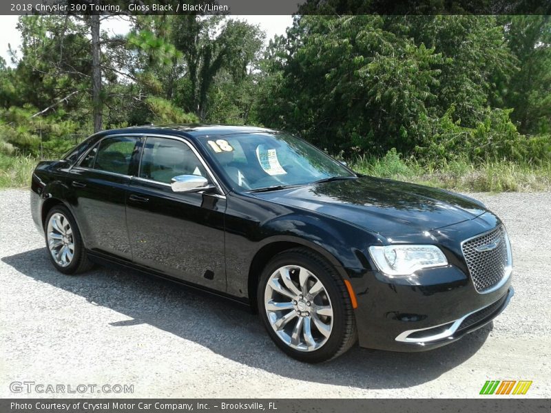 Gloss Black / Black/Linen 2018 Chrysler 300 Touring