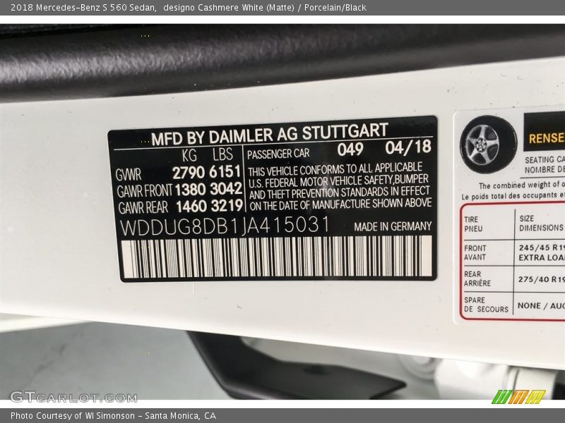 designo Cashmere White (Matte) / Porcelain/Black 2018 Mercedes-Benz S 560 Sedan