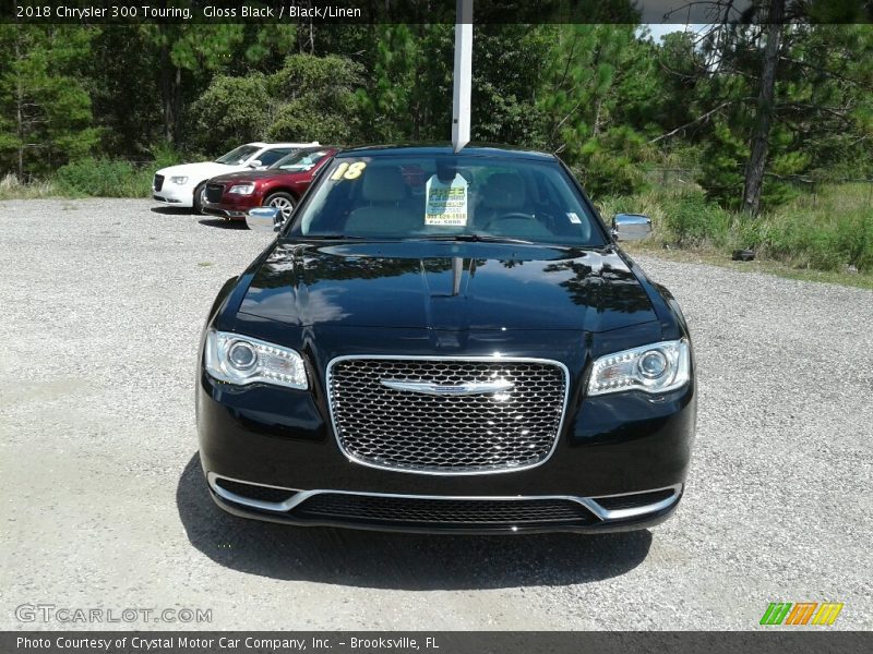 Gloss Black / Black/Linen 2018 Chrysler 300 Touring