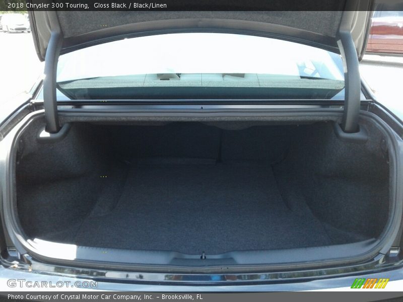 Gloss Black / Black/Linen 2018 Chrysler 300 Touring