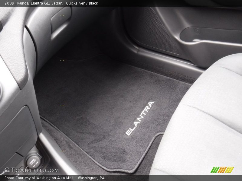 Quicksilver / Black 2009 Hyundai Elantra GLS Sedan