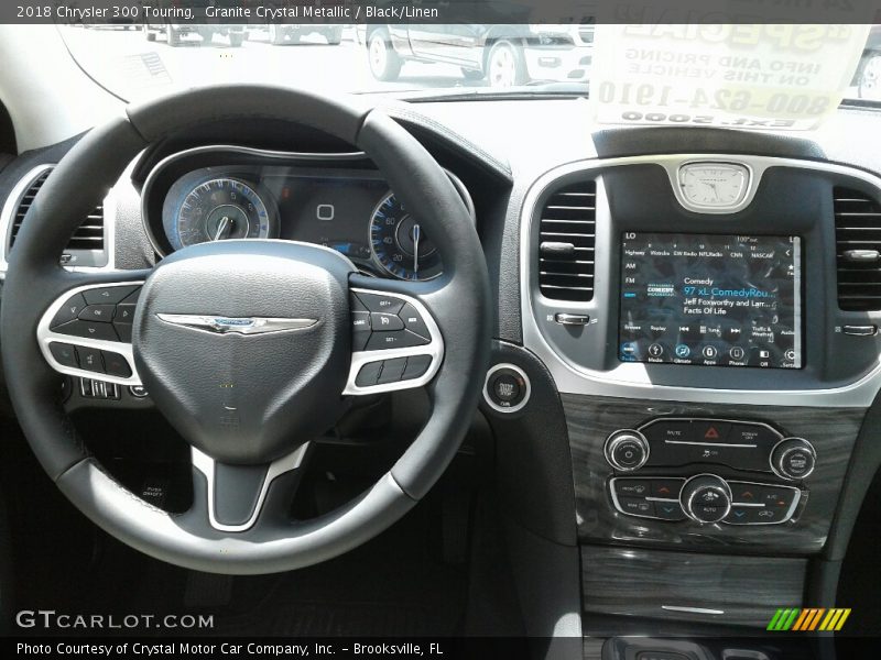 Granite Crystal Metallic / Black/Linen 2018 Chrysler 300 Touring