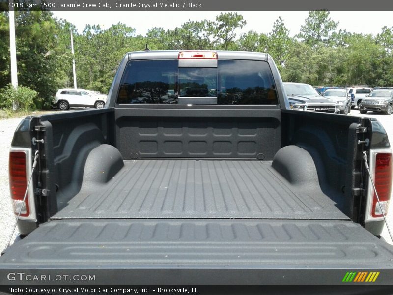 Granite Crystal Metallic / Black 2018 Ram 1500 Laramie Crew Cab