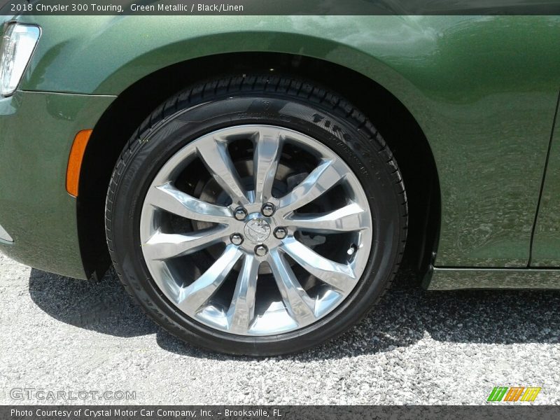 Green Metallic / Black/Linen 2018 Chrysler 300 Touring