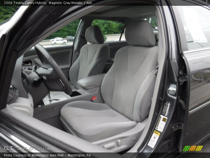 Magnetic Gray Metallic / Ash 2009 Toyota Camry Hybrid