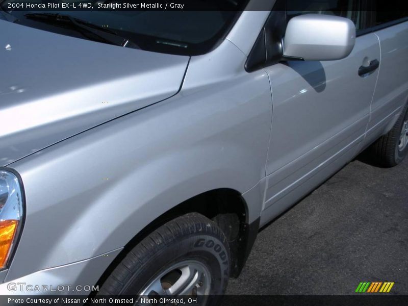 Starlight Silver Metallic / Gray 2004 Honda Pilot EX-L 4WD