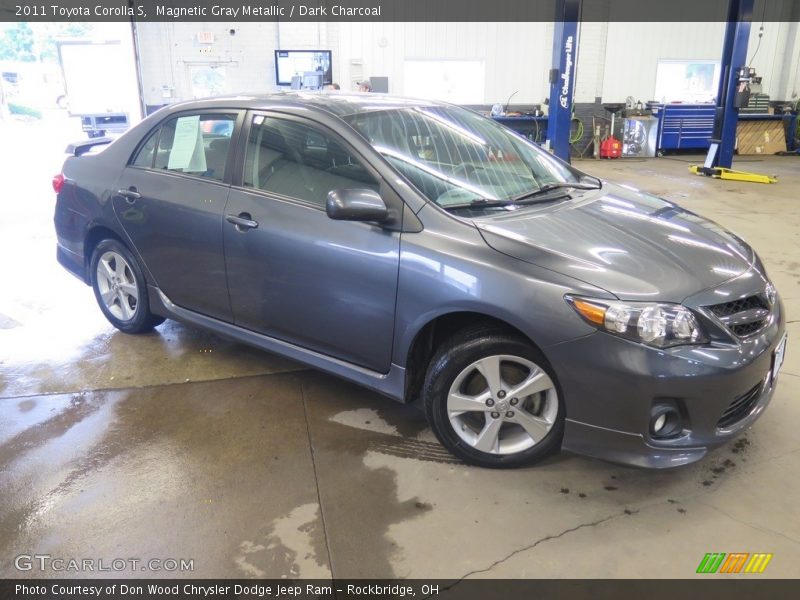 Magnetic Gray Metallic / Dark Charcoal 2011 Toyota Corolla S