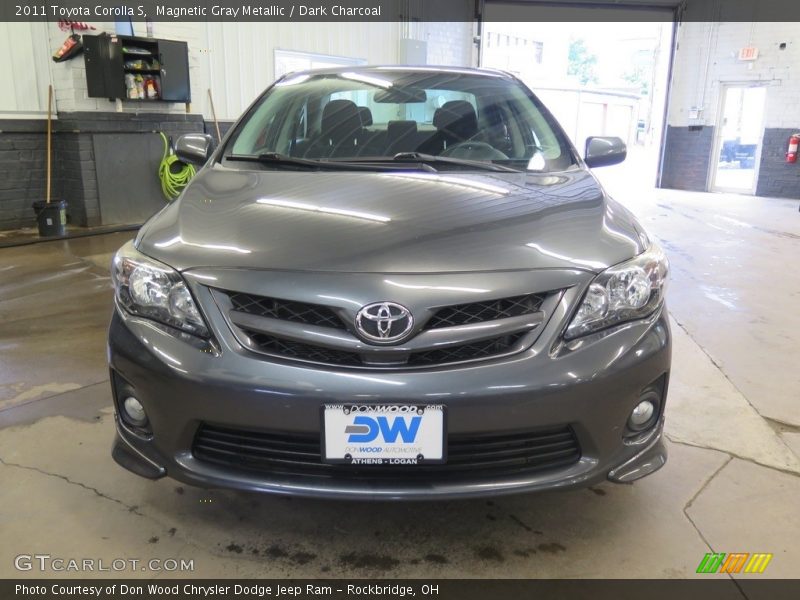 Magnetic Gray Metallic / Dark Charcoal 2011 Toyota Corolla S