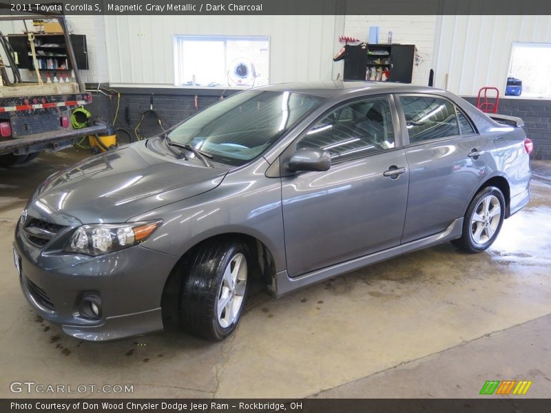 Magnetic Gray Metallic / Dark Charcoal 2011 Toyota Corolla S