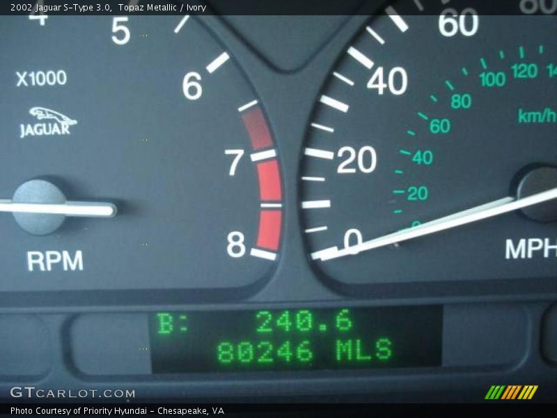 Topaz Metallic / Ivory 2002 Jaguar S-Type 3.0