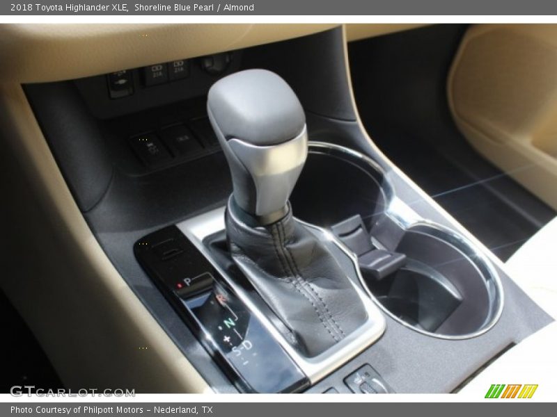 Shoreline Blue Pearl / Almond 2018 Toyota Highlander XLE