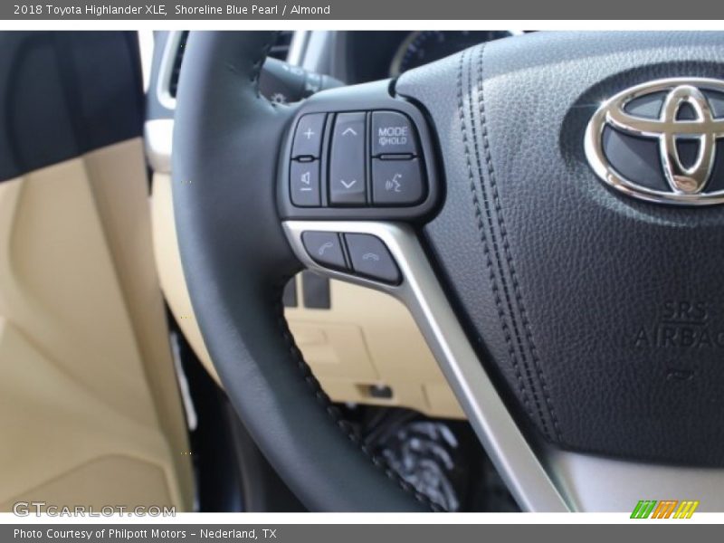 Shoreline Blue Pearl / Almond 2018 Toyota Highlander XLE