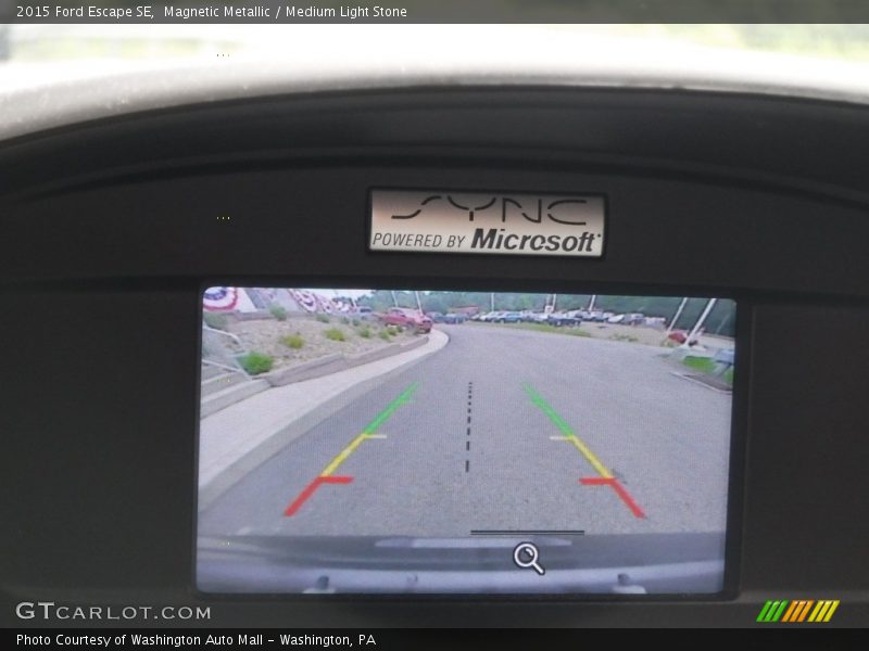 Magnetic Metallic / Medium Light Stone 2015 Ford Escape SE