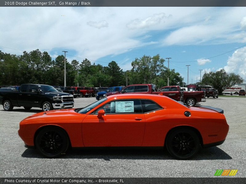 Go Mango / Black 2018 Dodge Challenger SXT