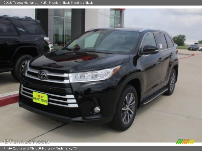 Midnight Black Metallic / Black 2018 Toyota Highlander XLE