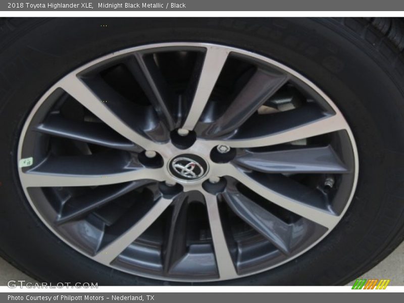 Midnight Black Metallic / Black 2018 Toyota Highlander XLE
