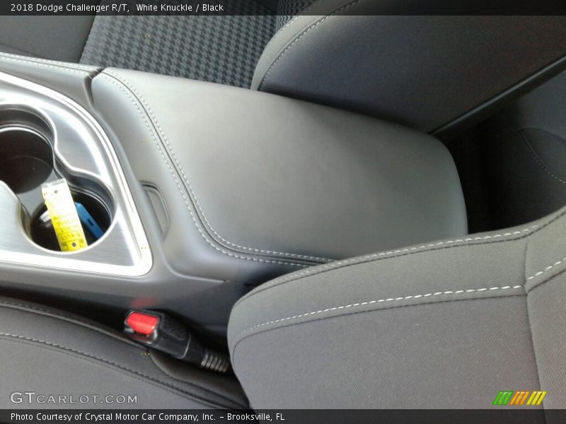 White Knuckle / Black 2018 Dodge Challenger R/T
