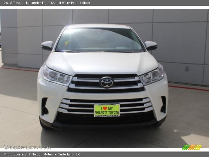Blizzard White Pearl / Black 2018 Toyota Highlander LE