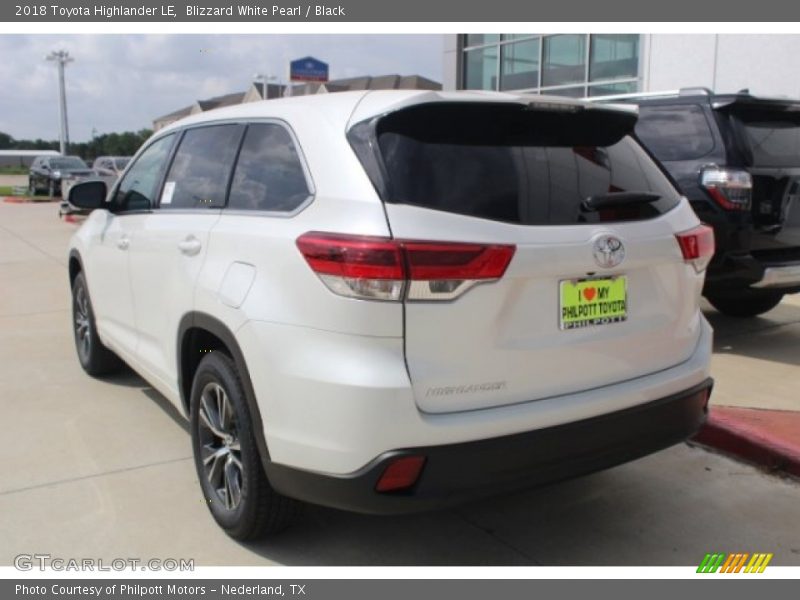 Blizzard White Pearl / Black 2018 Toyota Highlander LE
