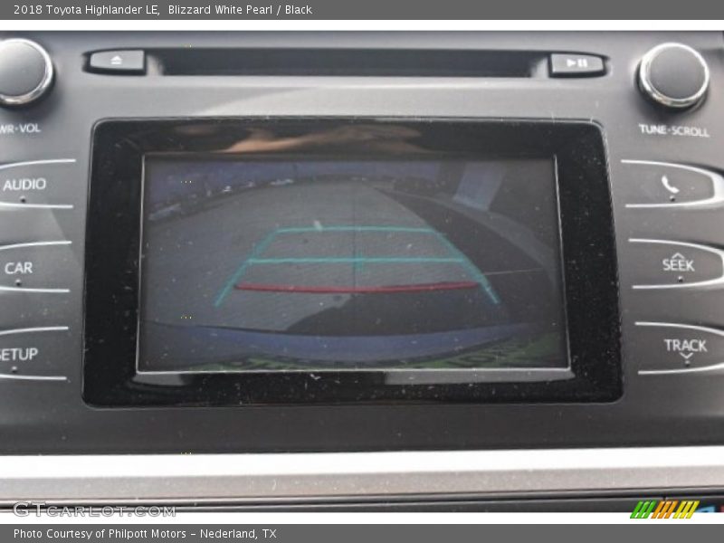 Blizzard White Pearl / Black 2018 Toyota Highlander LE