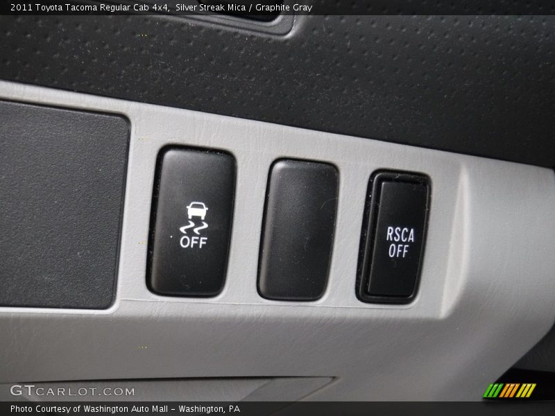 Silver Streak Mica / Graphite Gray 2011 Toyota Tacoma Regular Cab 4x4