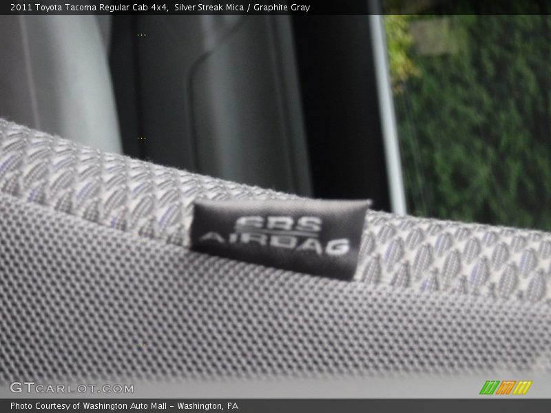 Silver Streak Mica / Graphite Gray 2011 Toyota Tacoma Regular Cab 4x4