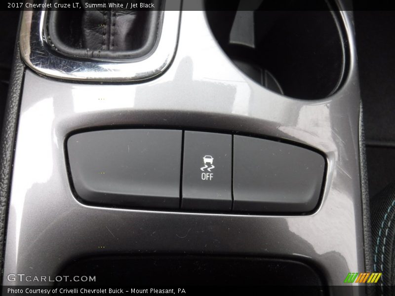 Summit White / Jet Black 2017 Chevrolet Cruze LT