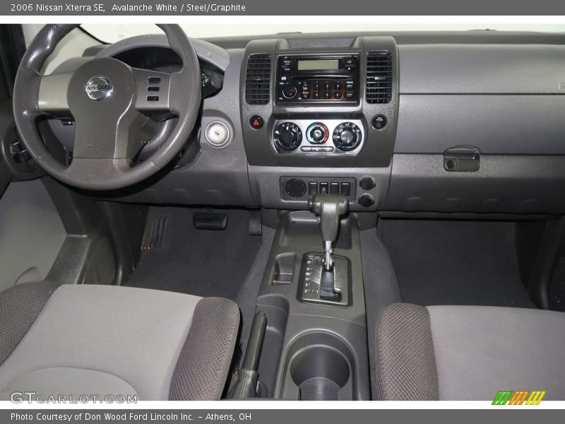 Avalanche White / Steel/Graphite 2006 Nissan Xterra SE