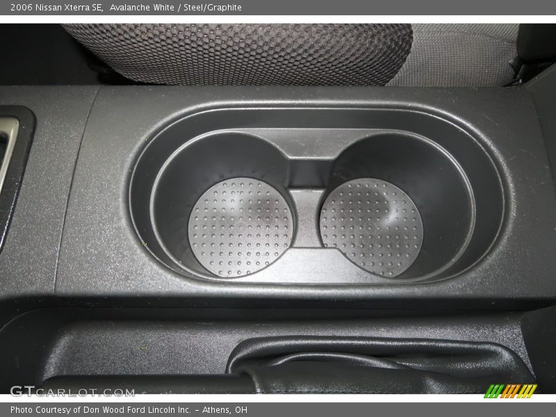 Avalanche White / Steel/Graphite 2006 Nissan Xterra SE