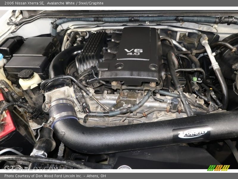 Avalanche White / Steel/Graphite 2006 Nissan Xterra SE