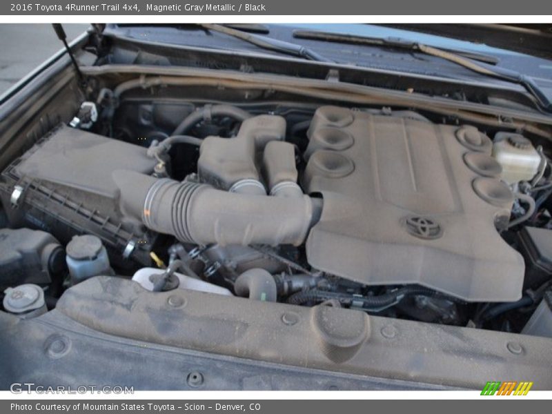 Magnetic Gray Metallic / Black 2016 Toyota 4Runner Trail 4x4