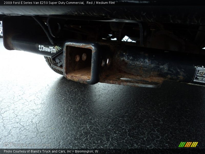 Red / Medium Flint 2009 Ford E Series Van E250 Super Duty Commercial