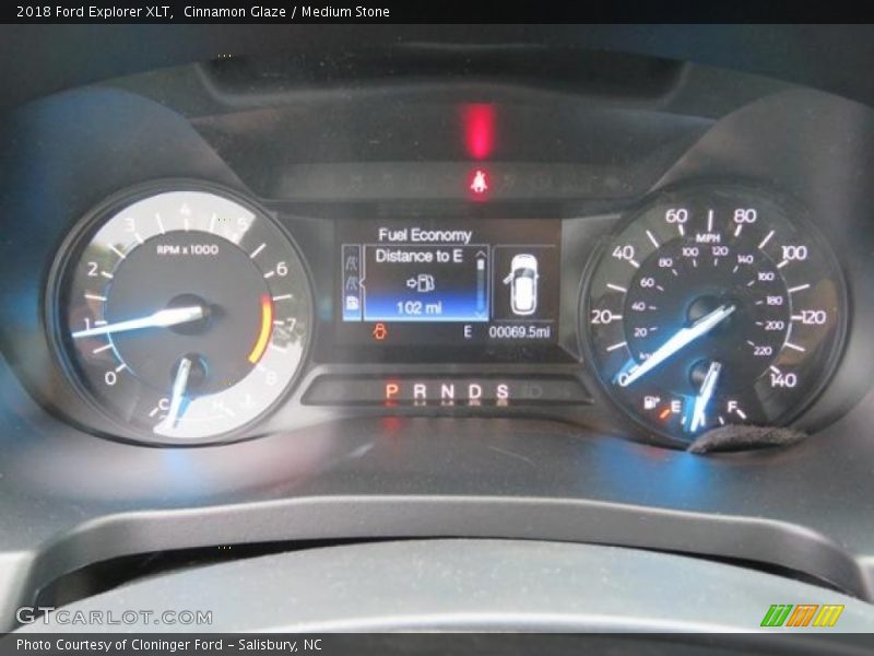 Cinnamon Glaze / Medium Stone 2018 Ford Explorer XLT