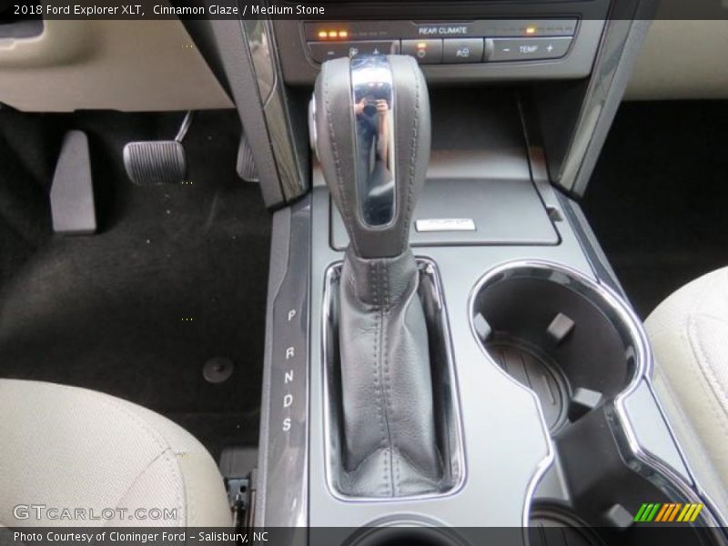 Cinnamon Glaze / Medium Stone 2018 Ford Explorer XLT