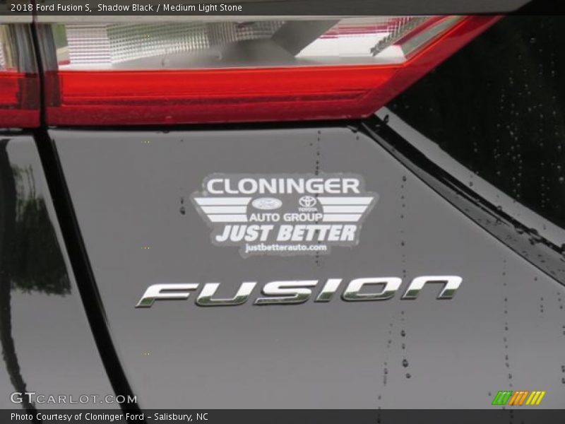 Shadow Black / Medium Light Stone 2018 Ford Fusion S