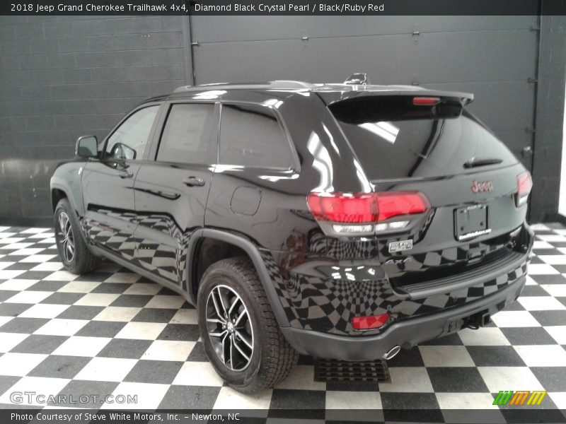 Diamond Black Crystal Pearl / Black/Ruby Red 2018 Jeep Grand Cherokee Trailhawk 4x4