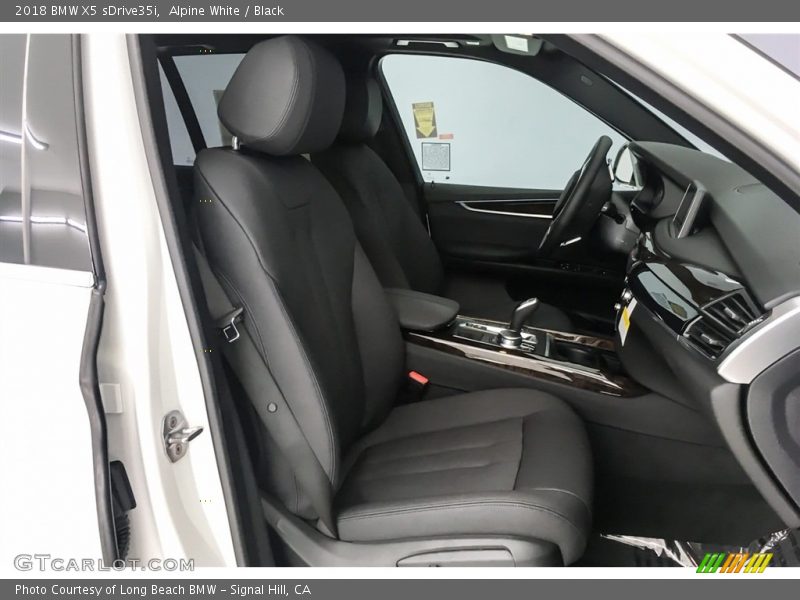 Alpine White / Black 2018 BMW X5 sDrive35i