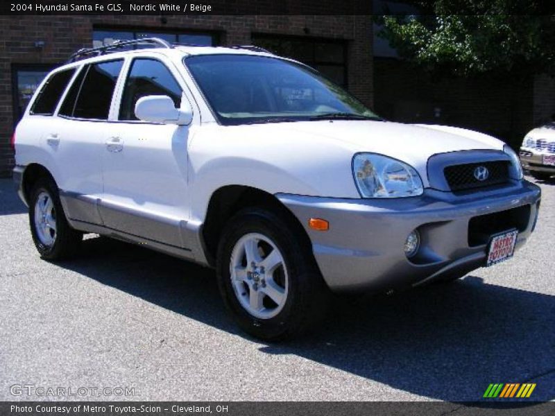 Nordic White / Beige 2004 Hyundai Santa Fe GLS