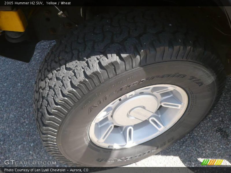 Yellow / Wheat 2005 Hummer H2 SUV