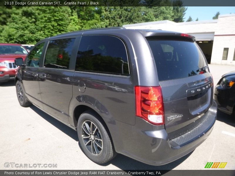 Granite Pearl / Black 2018 Dodge Grand Caravan SXT