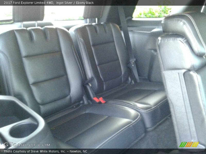 Ingot Silver / Ebony Black 2017 Ford Explorer Limited 4WD