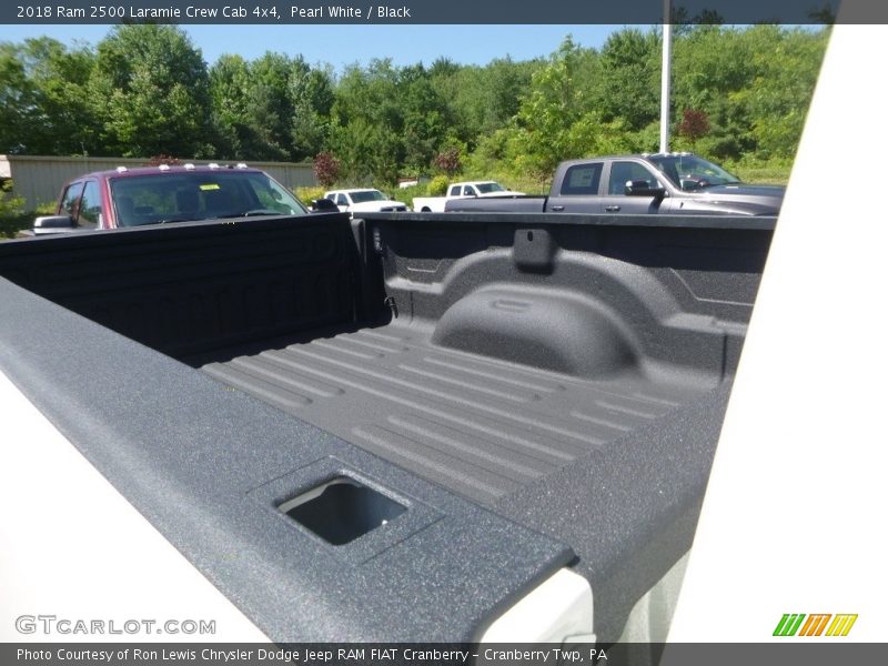 Pearl White / Black 2018 Ram 2500 Laramie Crew Cab 4x4